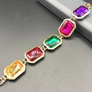 Vintage Chunky Lucite Bracelet 1980's Costume Collectible High-End Jewelry Nice!